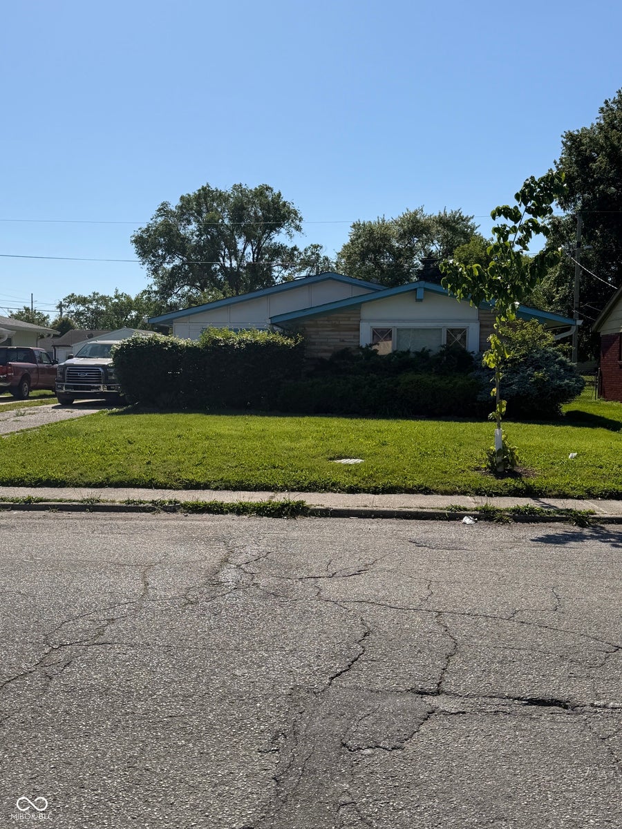 Property photo for 2526 Hillside Avenue, Indianapolis, IN