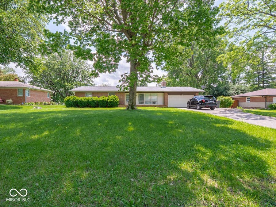Property photo for 2127 Redfern Drive, Indianapolis, IN