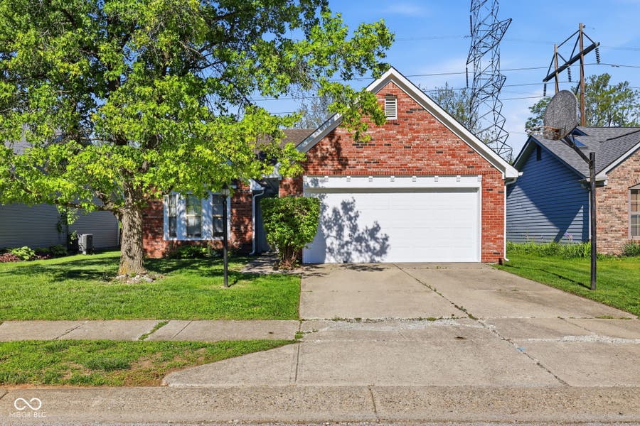 Property photo for 5654 Crown Vetch Place, Indianapolis, IN