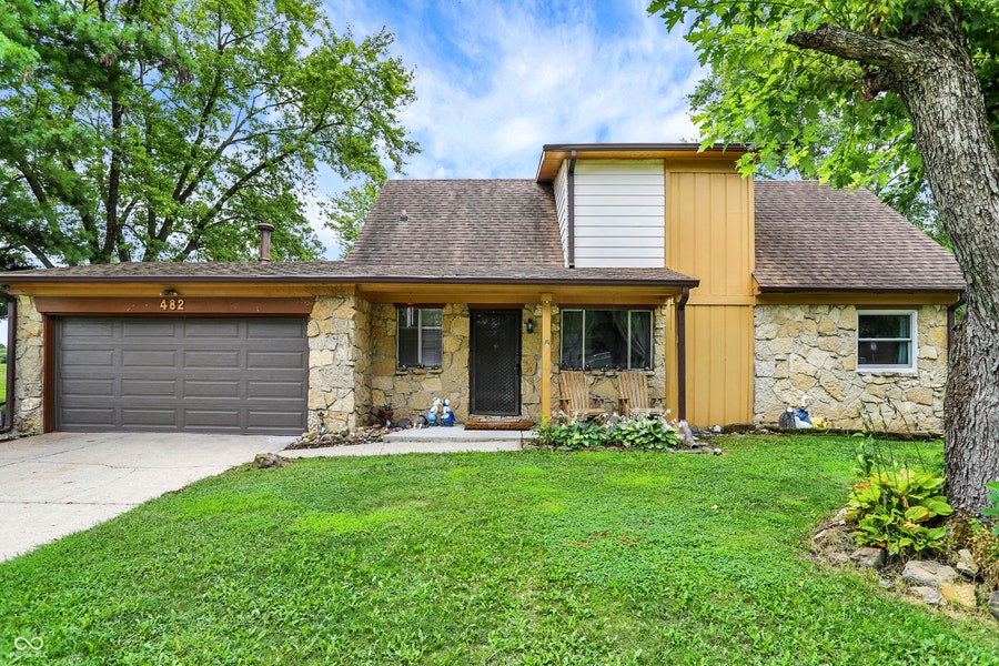 Property photo for 482 Spring Drive, Greenwood, IN