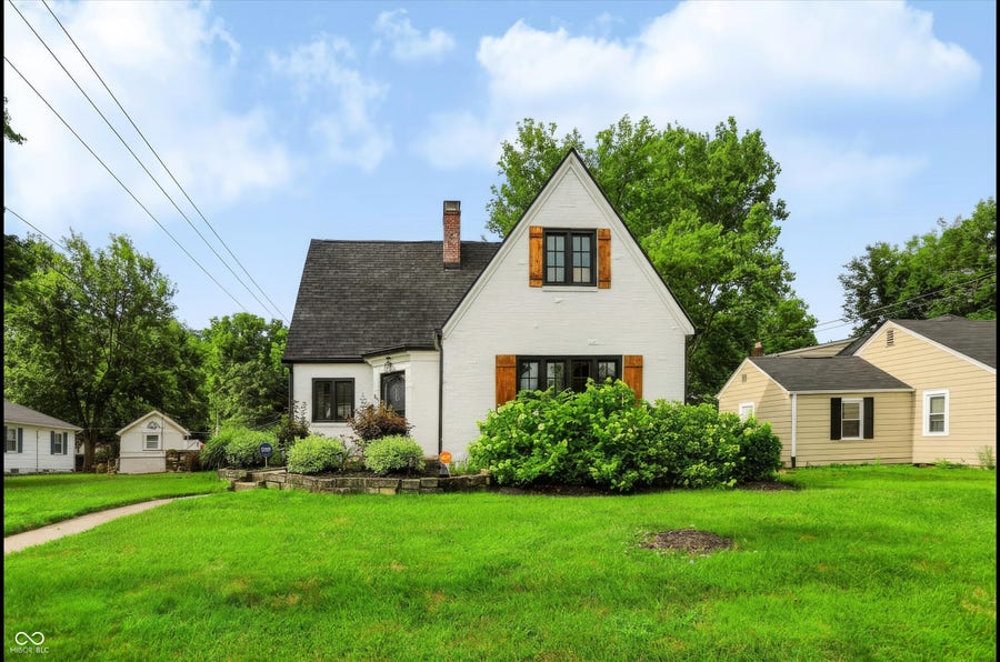Property photo for 207 E Poplar Street, Danville, IN