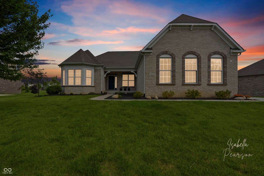 Property photo for 5218 Sweetwater Drive, Noblesville, IN