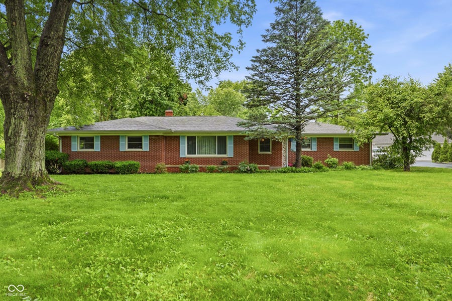 Property photo for 1032 Oakwood Trail, Indianapolis, IN