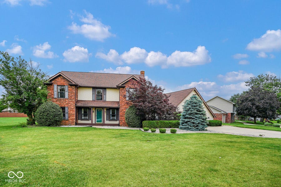 Property photo for 3007 Greensview Drive, Greenwood, IN