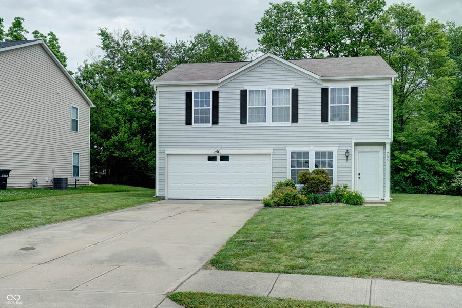 Property photo for 755 Sedgewick Lane, Greenfield, IN