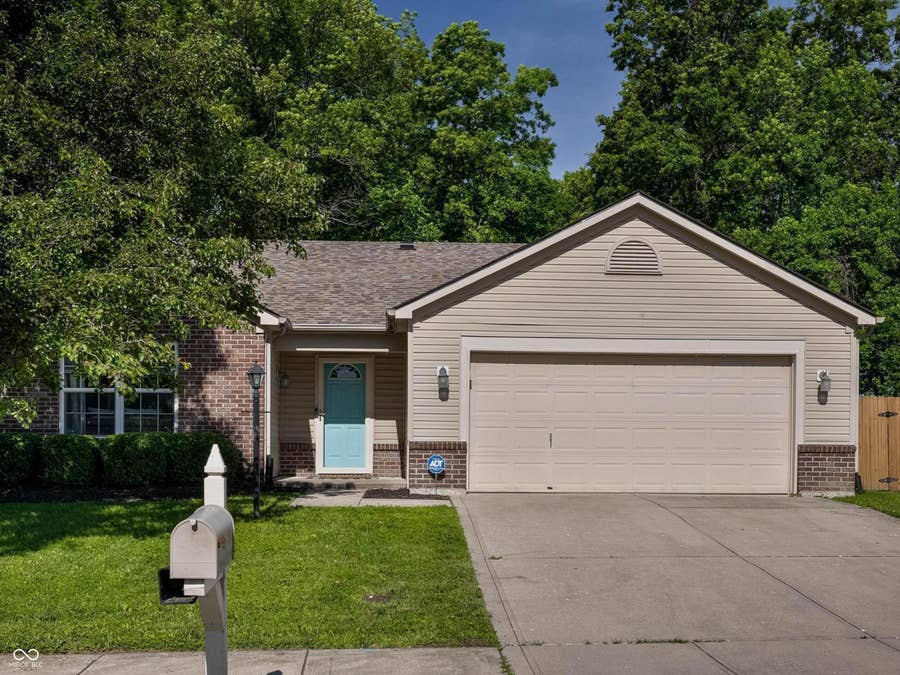 Property photo for 5860 Newhall Drive, Indianapolis, IN