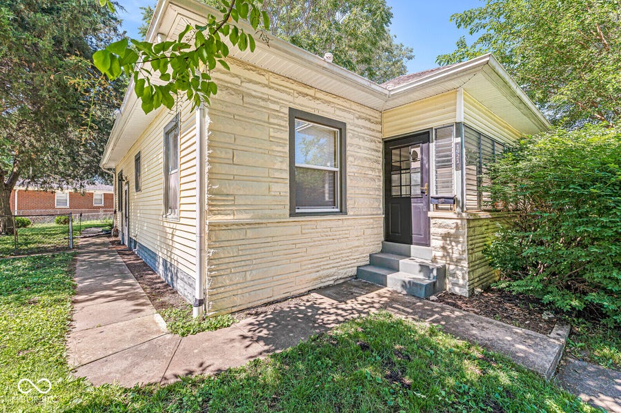 Property photo for 1921 E Pleasant Run Parkway South Drive, Indianapolis, IN