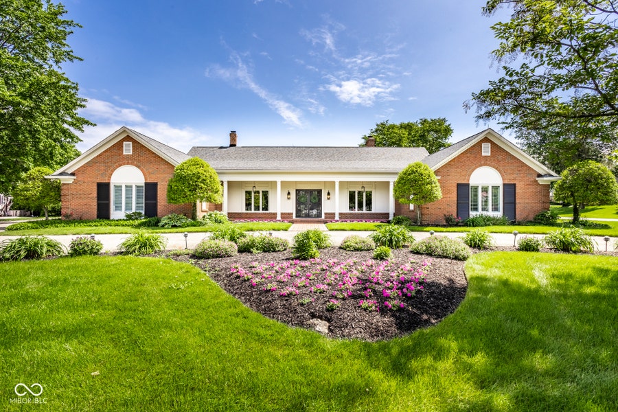 Property photo for 9512 Holliday Circle, Indianapolis, IN