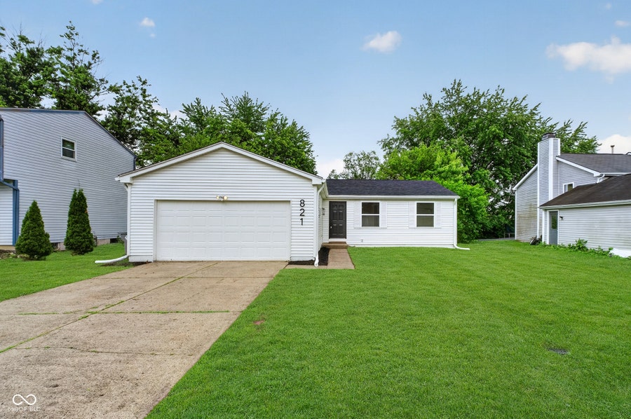 Property photo for 821 Coolee Lane, Indianapolis, IN