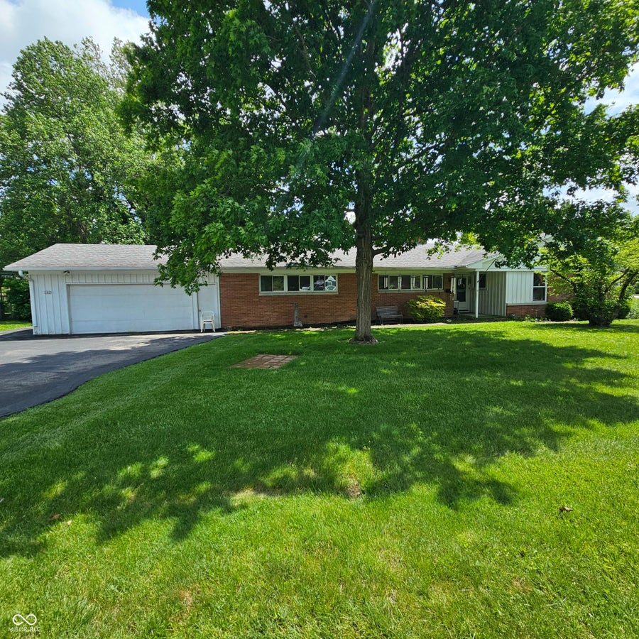 Property photo for 302 East Drive, Connersville, IN