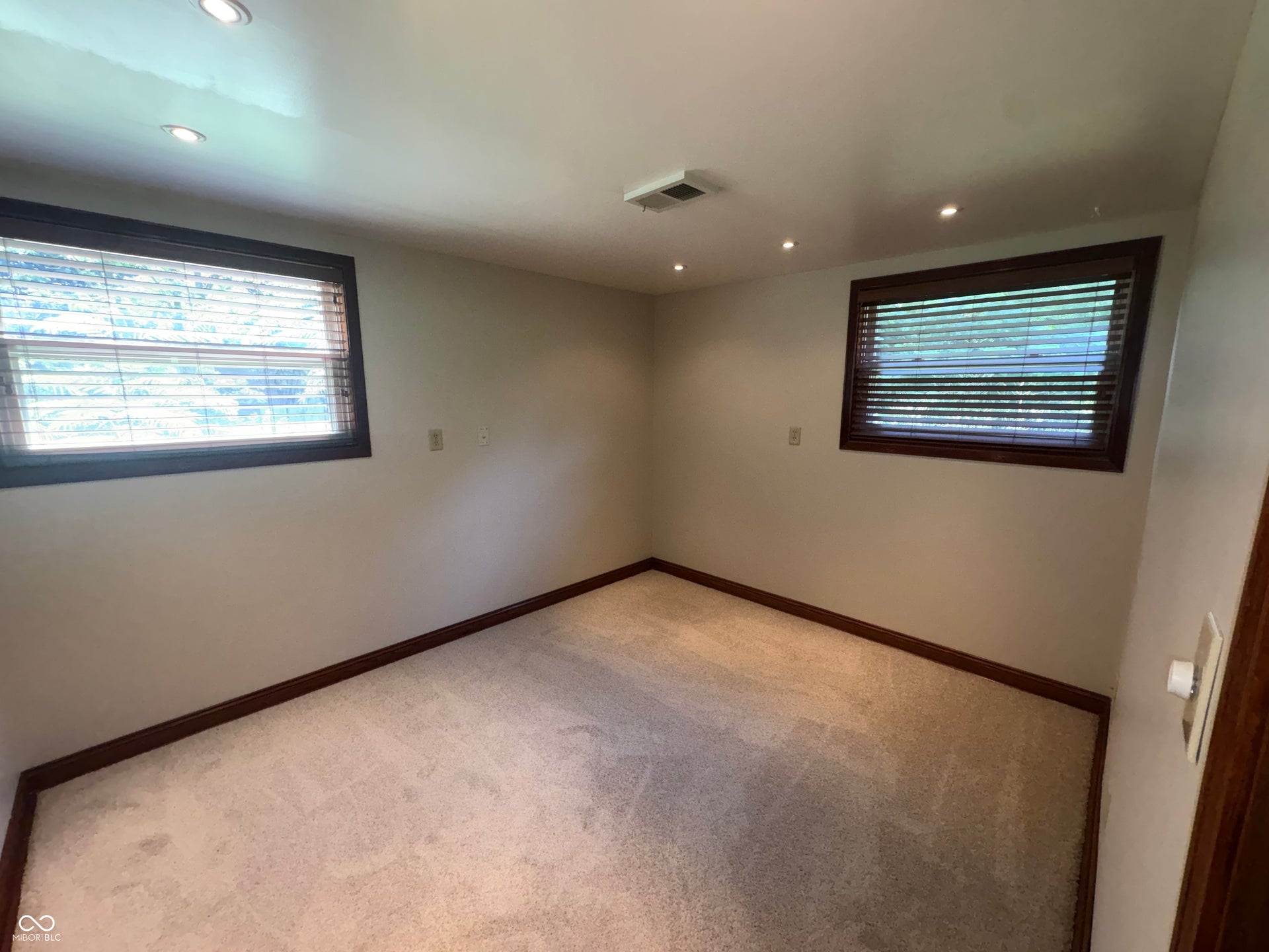 7855 Bluff Road, Indianapolis, IN 46217