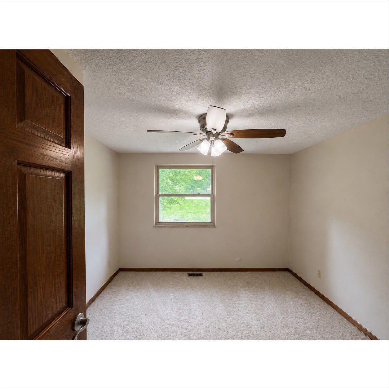 7855 Bluff Road, Indianapolis, IN 46217