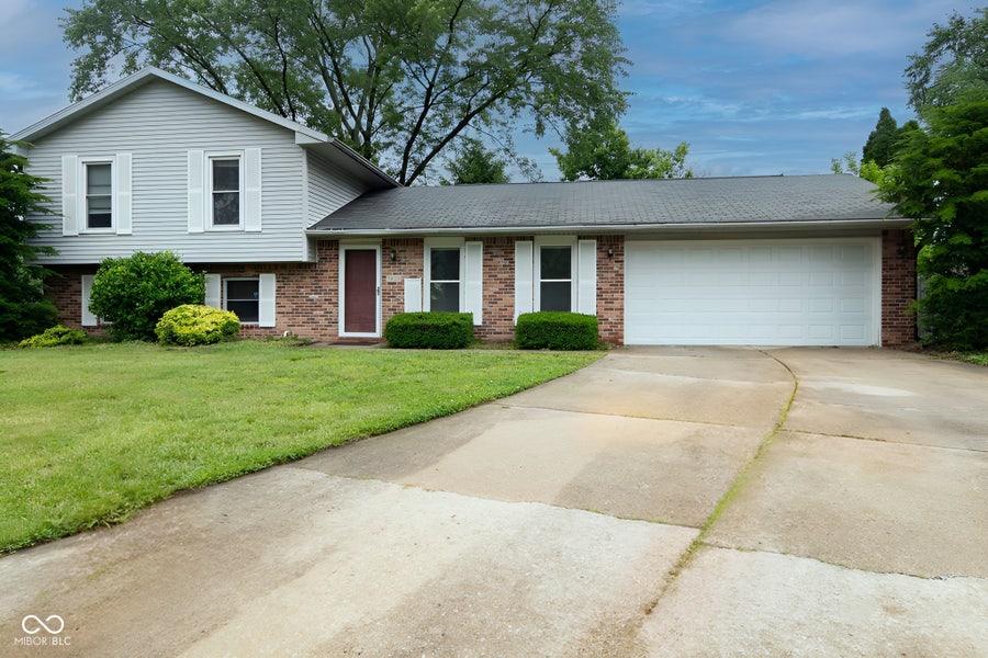 Property photo for 7433 Pullman Court, Indianapolis, IN