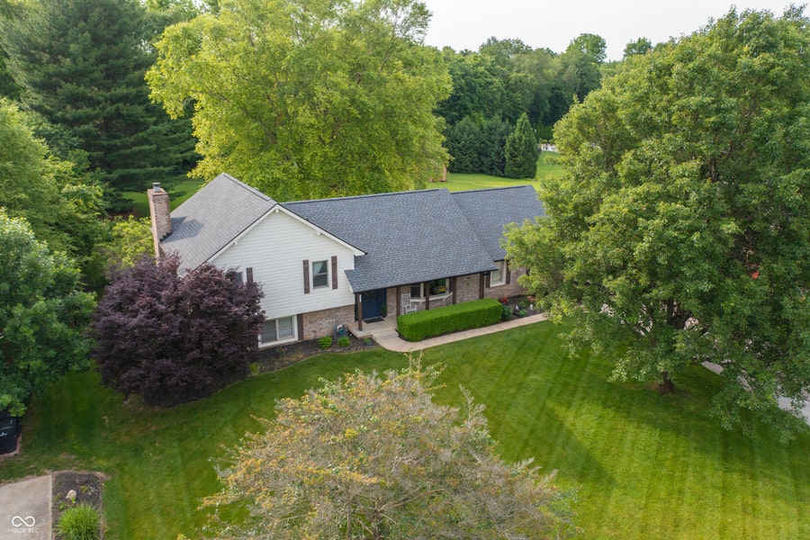 Property photo for 225 Southwind Way, Greenwood, IN