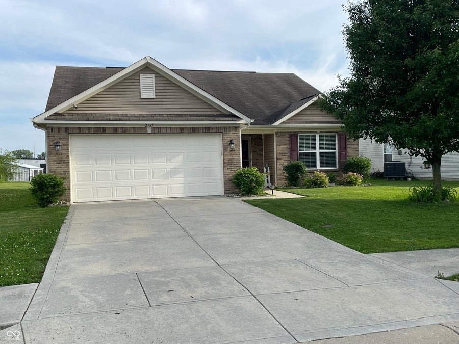Property photo for 2731 Winding Creek Lane, Greenfield, IN