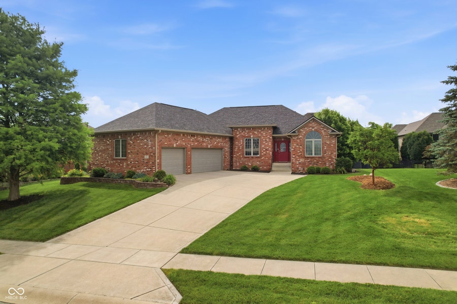 Property photo for 2937 Abbotsbury Court, Greenwood, IN