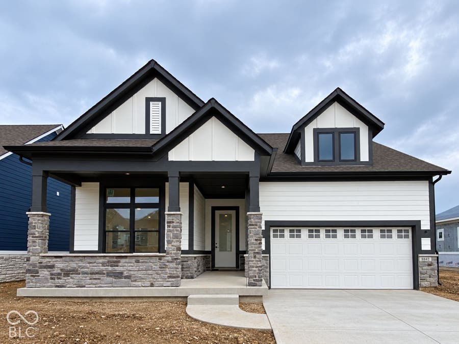 Property photo for 8842 Earhart Lane, Zionsville, IN