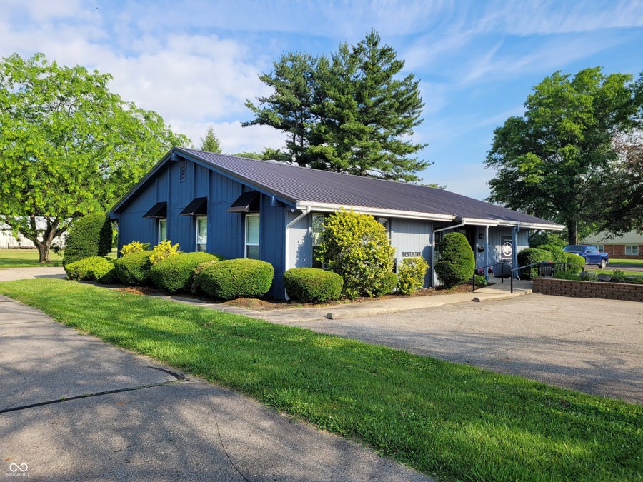 Property photo for 610 E 11th Street, Rushville, IN
