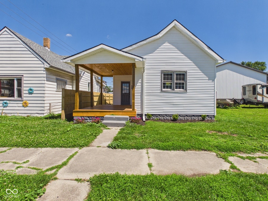 Property photo for 1518 S G Street, Elwood, IN