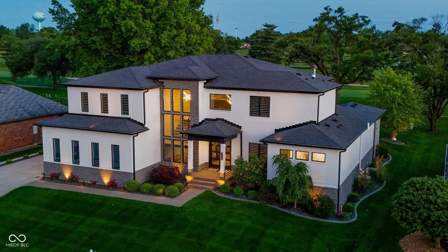 Property photo for 3081 Golfview Drive, Greenwood, IN