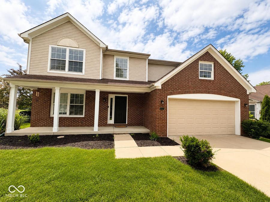 Property photo for 19408 Amber Way, Noblesville, IN