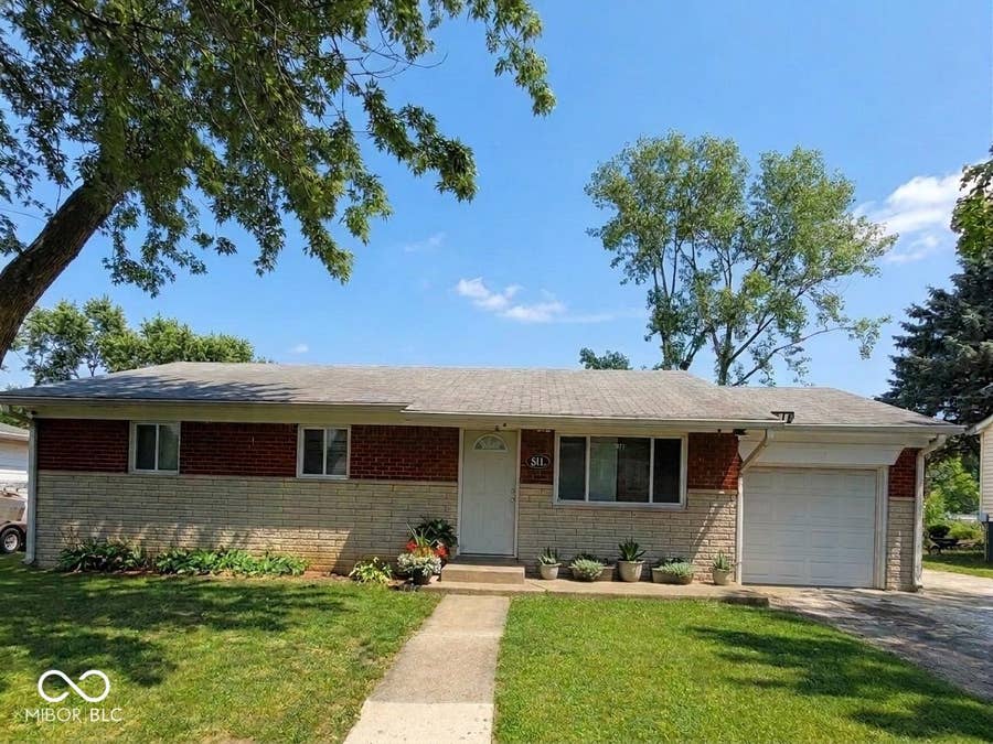 Property photo for 611 Hardin Boulevard, Indianapolis, IN
