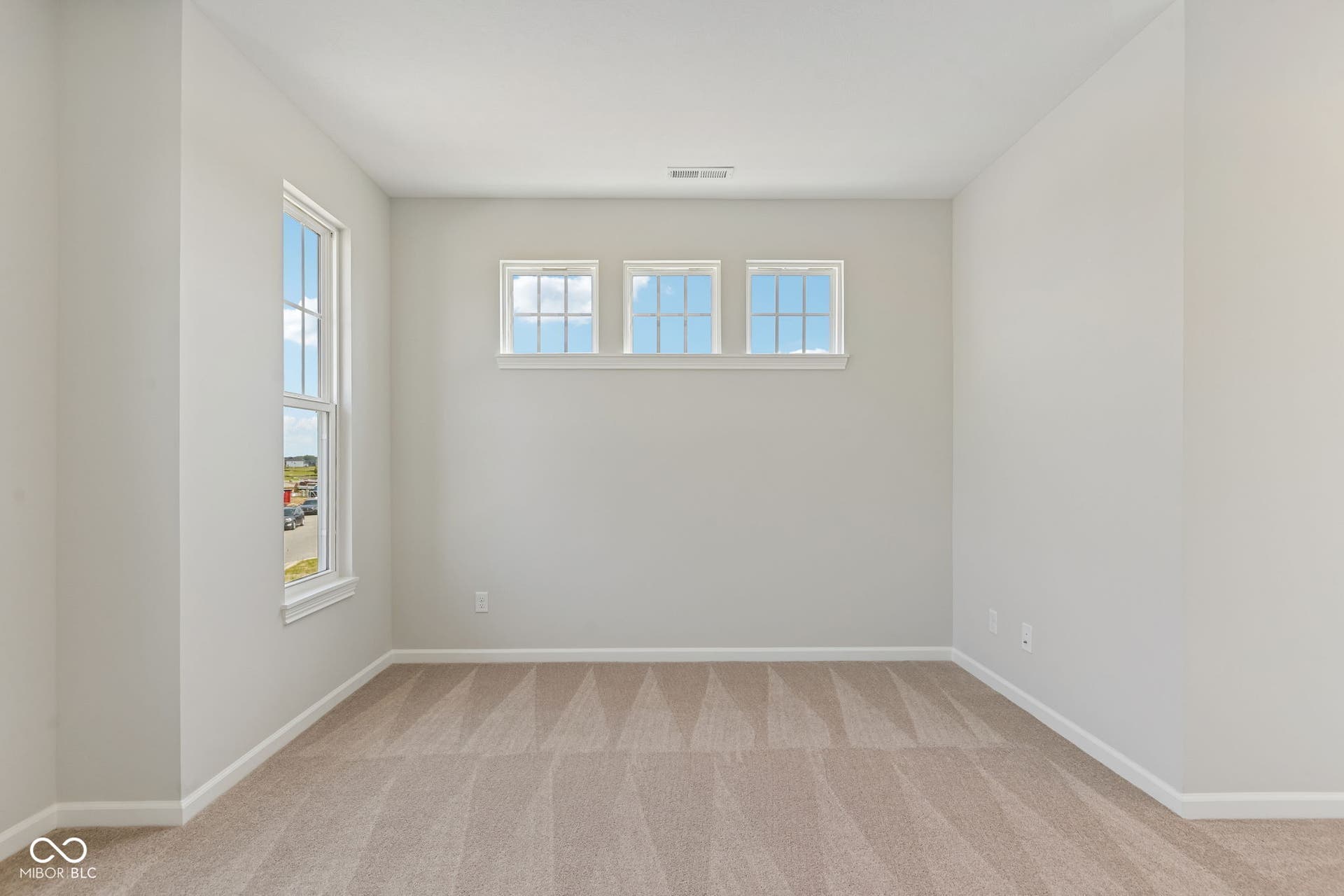 15762 Showdown Road, Noblesville, IN 46060 Neutral wall paint