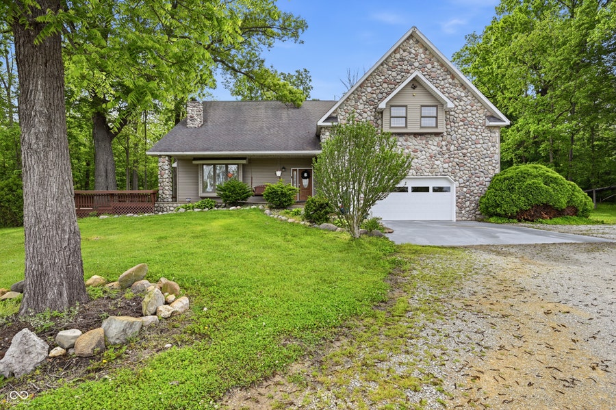 Property photo for 938 N County Road 275 E, New Castle, IN