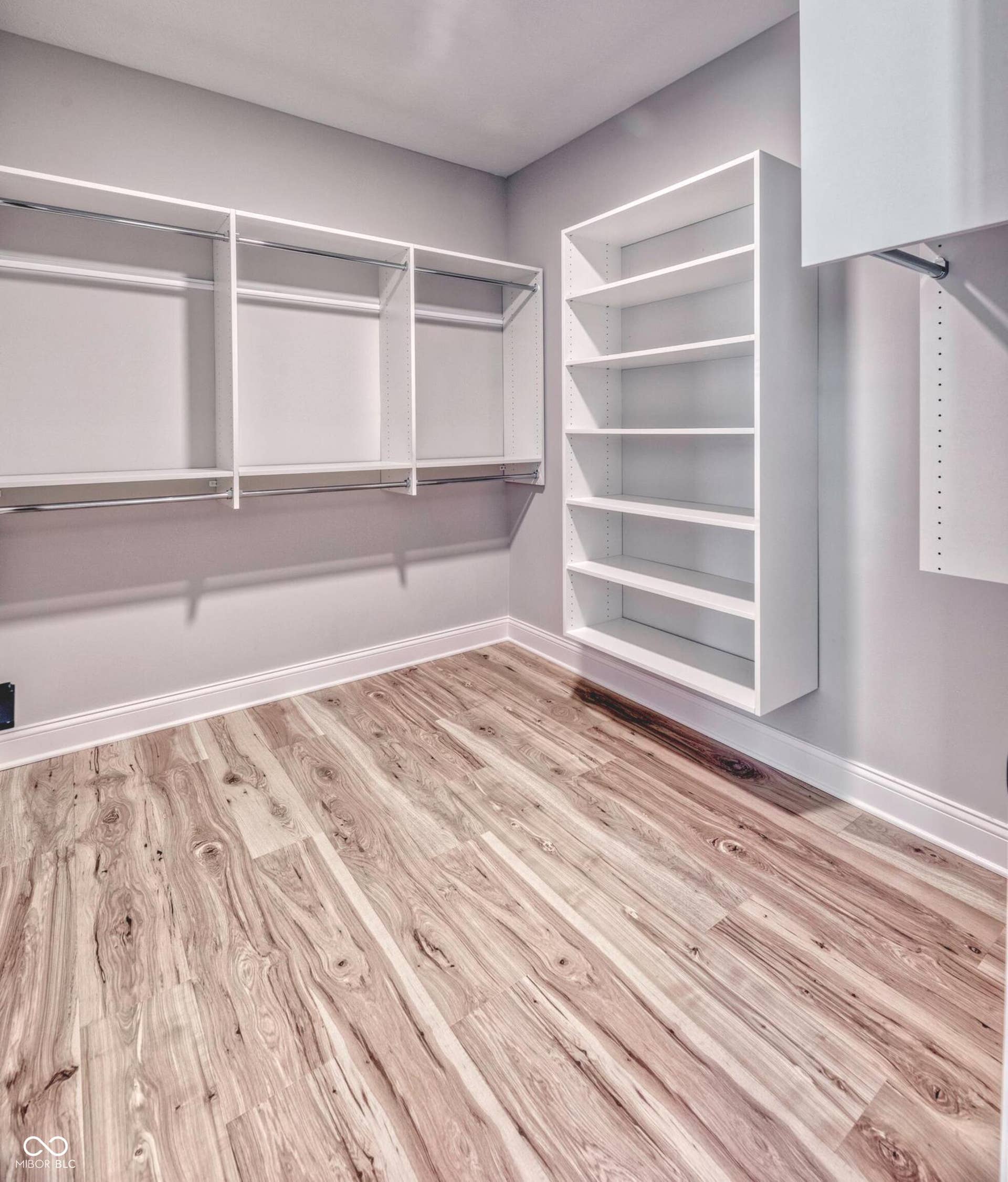 Walk In Closets