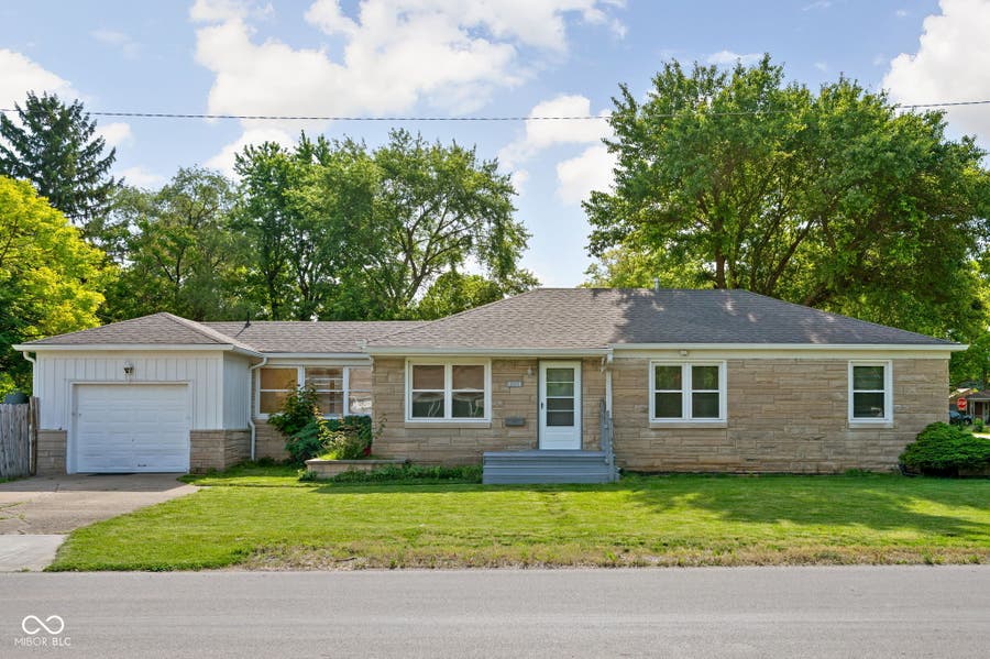 Property photo for 2851 N Moreland Avenue, Indianapolis, IN