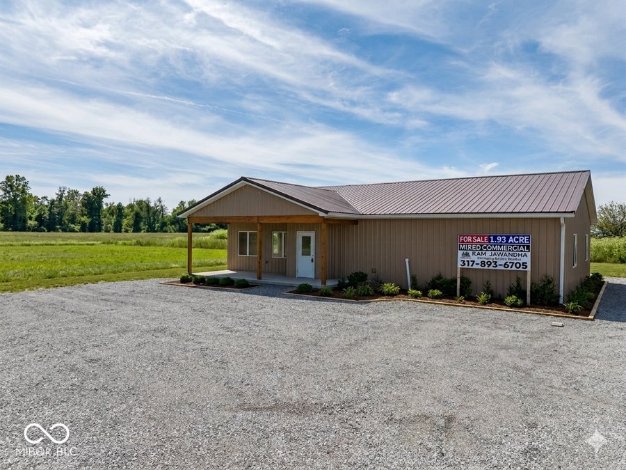 Property photo for 5879 S State road 3, Spiceland, IN