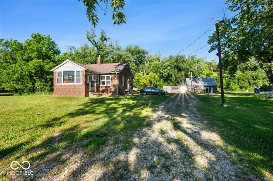 Property photo for 5118 Sandhurst Drive, Indianapolis, IN