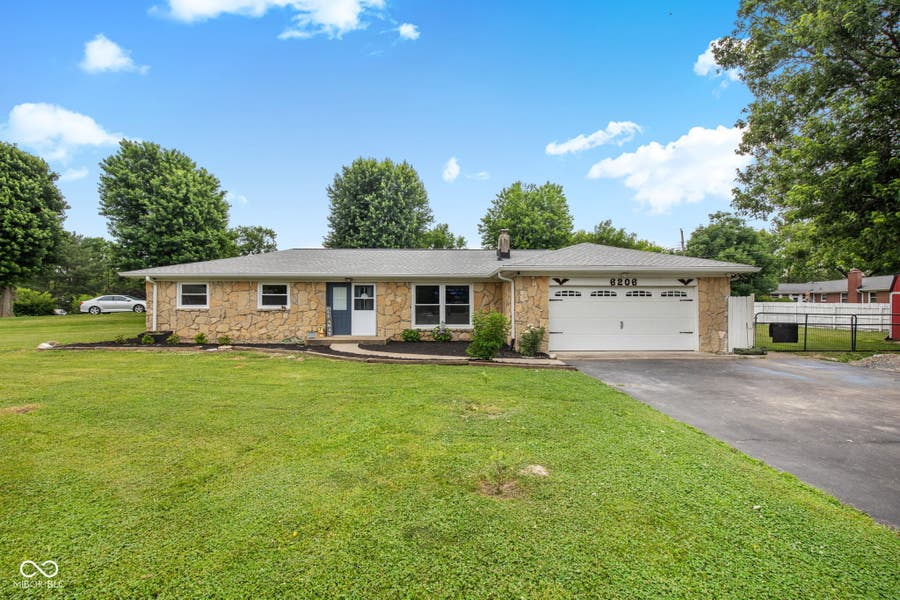 Property photo for 6206 Catalina Drive, Indianapolis, IN
