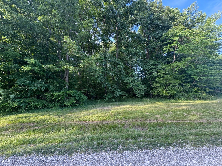 Property photo for 1014 E Allegheny Trail, Greensburg, IN