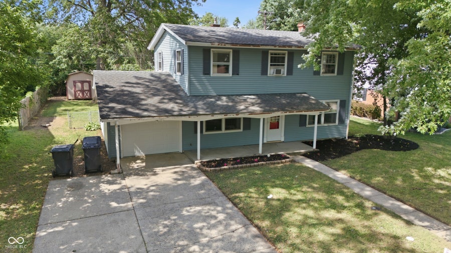 Property photo for 910 Heritage Lane, Anderson, IN