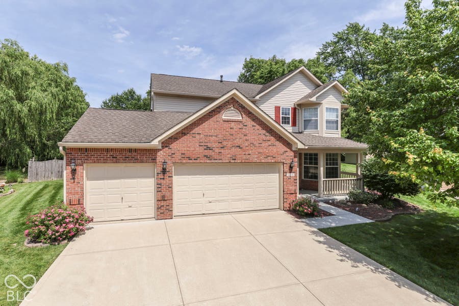 Property photo for 6814 Treyburn Circle, Indianapolis, IN