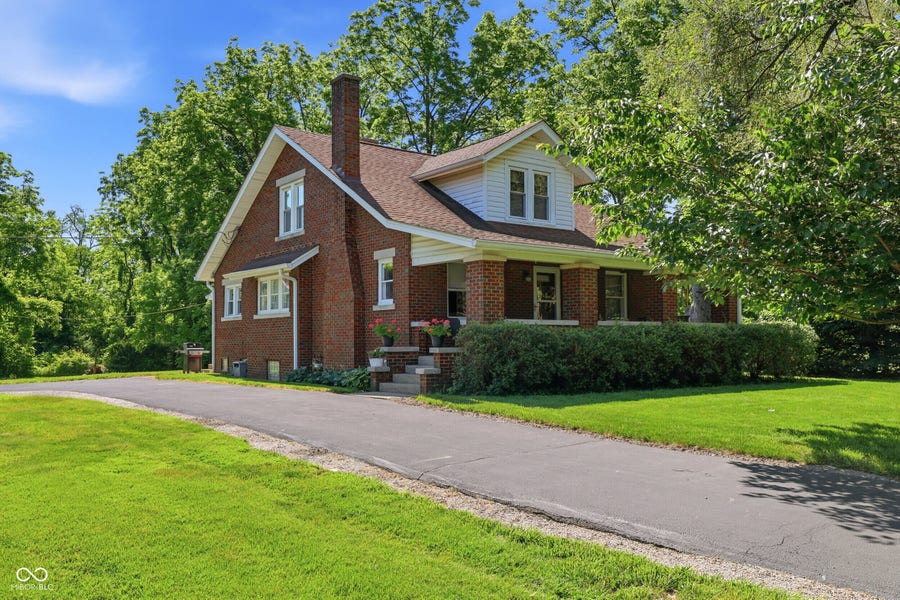 Property photo for 1189 S Morgantown Road, Greenwood, IN