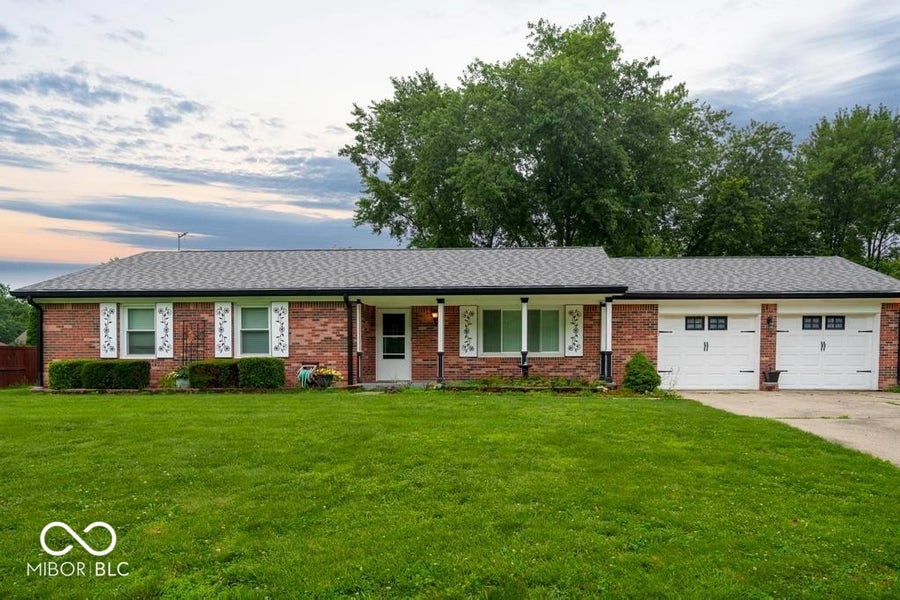 Property photo for 1294 Joanna Court, Avon, IN