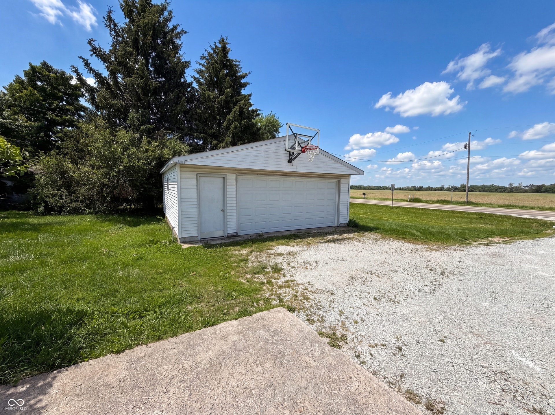 1677 E State Road 234, Fortville, IN 46040 1677 E State Road 234, Fortville, IN 46040