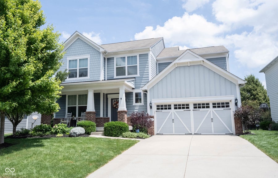 Property photo for 13111 Avon Cross Way, Fishers, IN