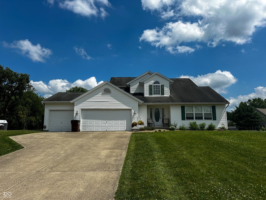 Property photo for 323 Woodfield Drive, Batesville, IN
