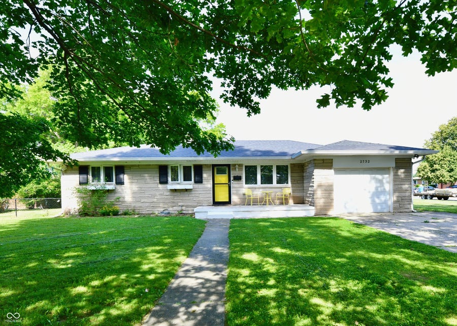 Property photo for 2732 Parkwood Drive, Indianapolis, IN