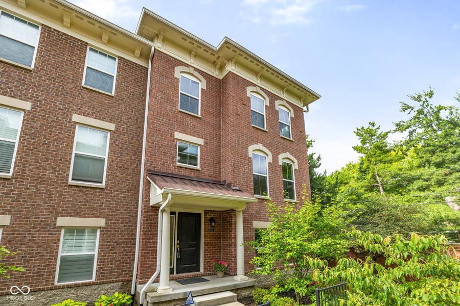 Property photo for 9448 Oakley Drive, Indianapolis, IN