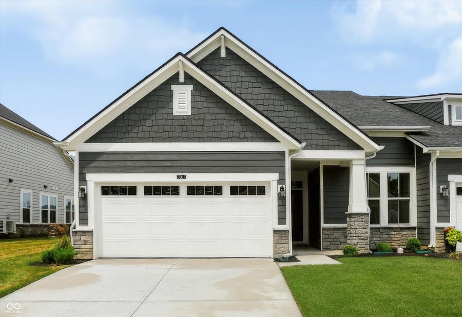 Property photo for 18412 Depoe Lane, Westfield, IN
