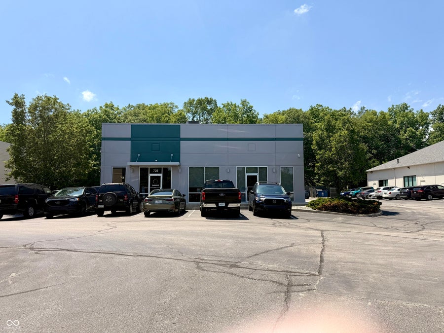 Property photo for 727 E Main Street, Westfield, IN