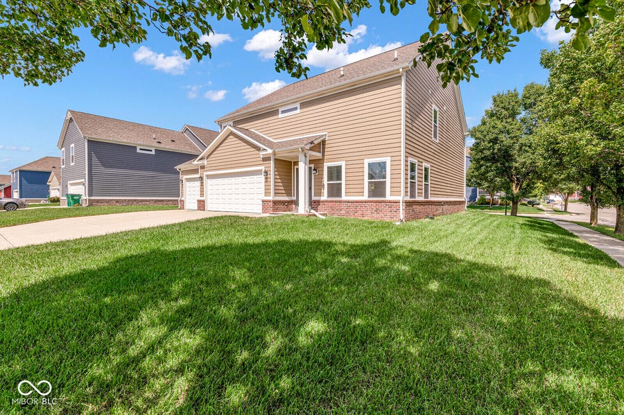 Property photo for 7235 Wilshire Way, Avon, IN