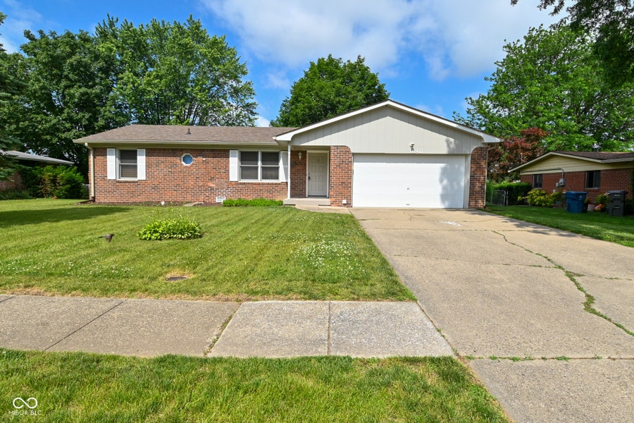 Property photo for 1040 Emory Lane, Indianapolis, IN