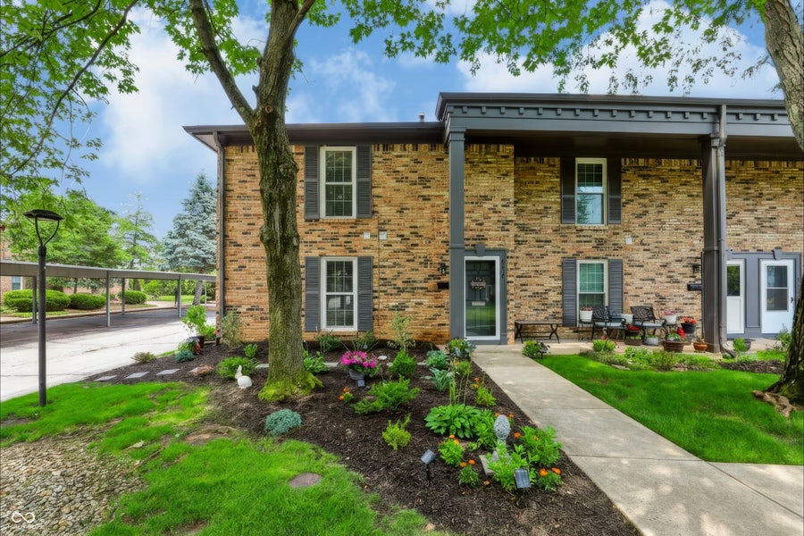 Property photo for 4212 Dahlia Court, Indianapolis, IN