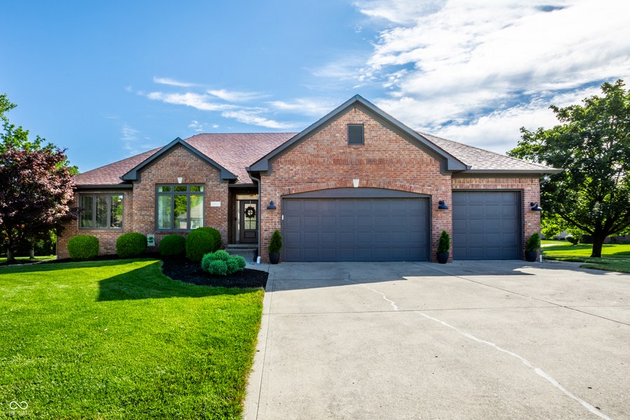 Property photo for 3608 Shoreline Drive, Greenwood, IN