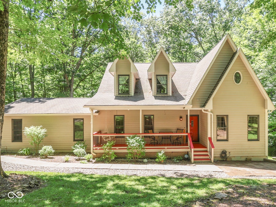 Property photo for 8194 Center Lake Road, Nineveh, IN